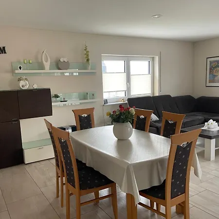 Marina Ferienhaus Floh